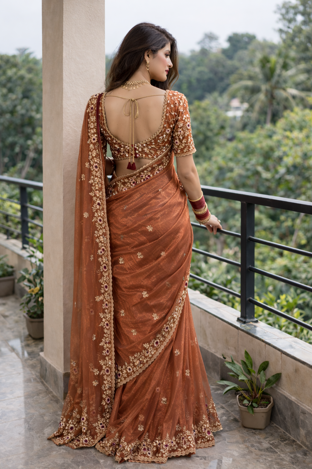 Saree Samira